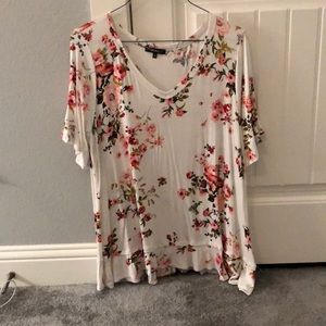 White/floral top
